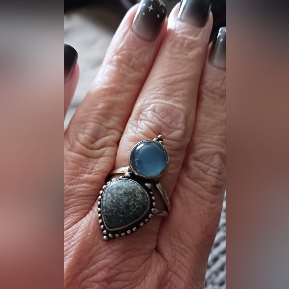 Stingray Coral/Blue Dyed Cabachon, 925 Sterling Plated, Size 9